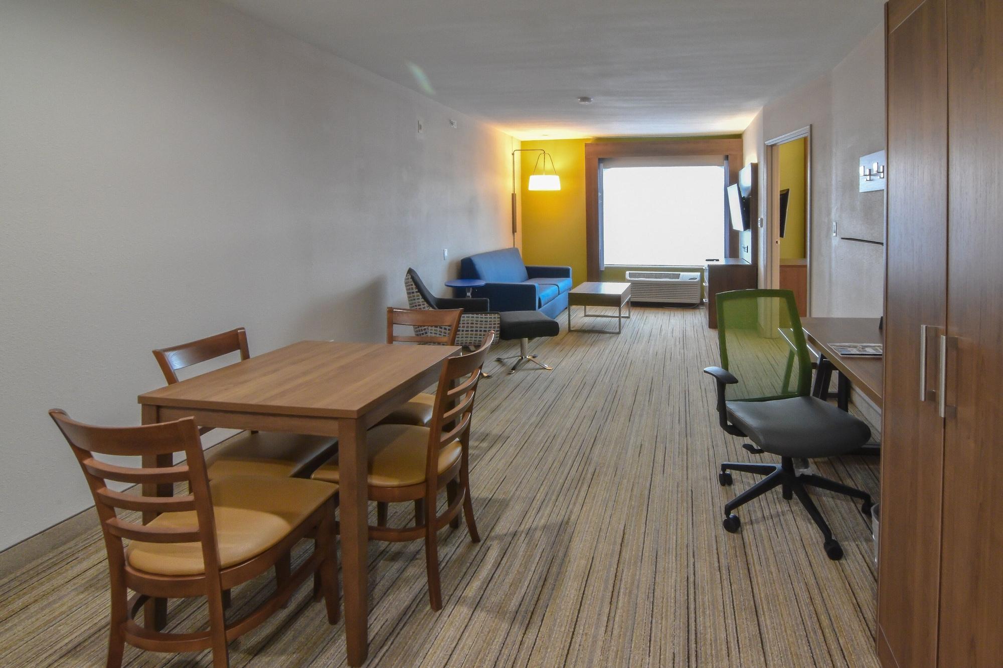 Hotel Express & - Northwest By Ihg