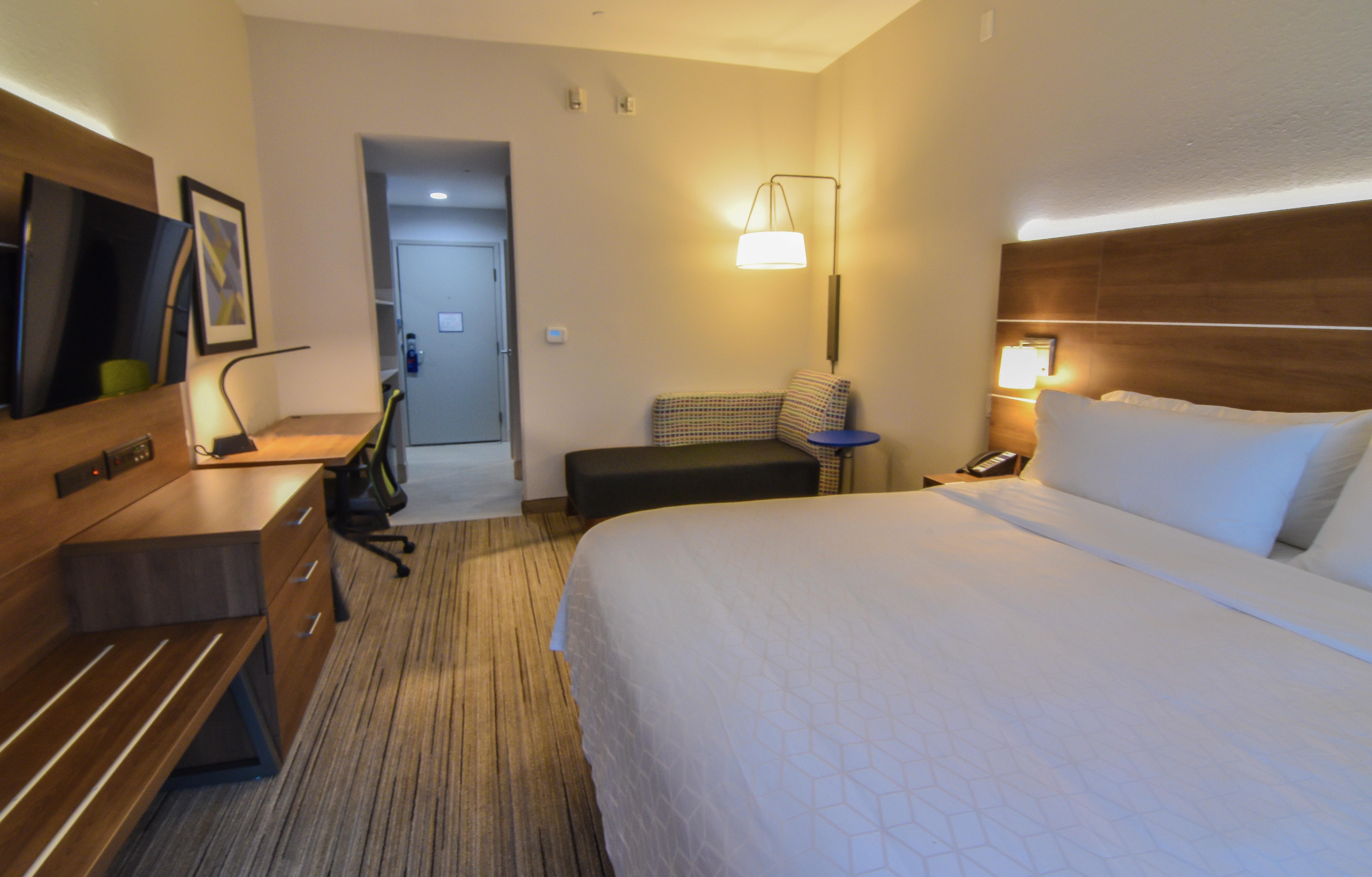 Express & - Northwest By Ihg Hotel 3*